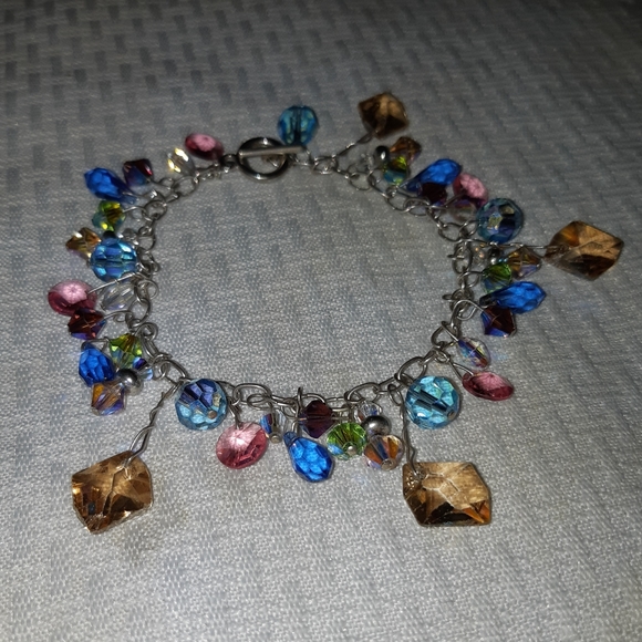 Multi-colored & Faceted Crystal Toggle Bracelet - Picture 7 of 10